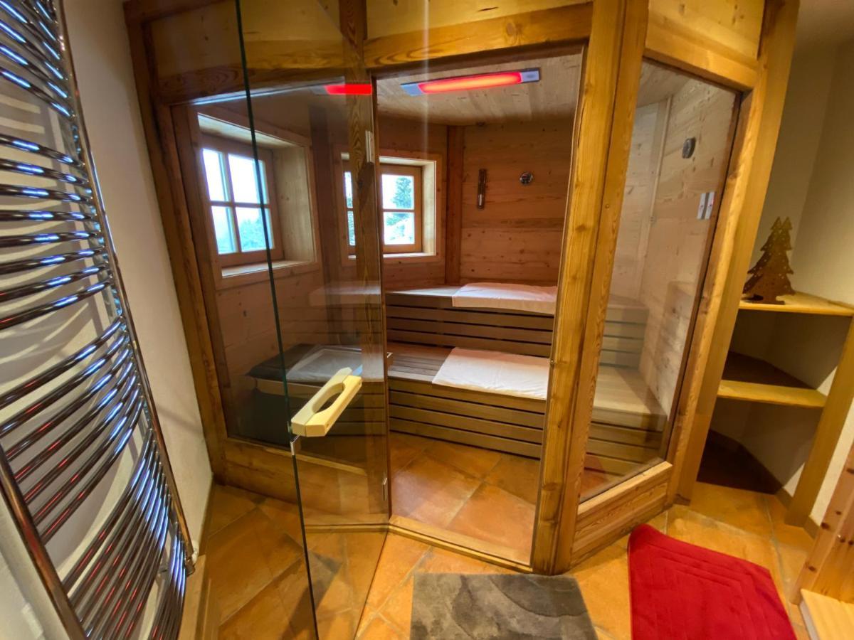 Chalet Sodamin Alpin Mit Wellness Hohentauern Exterior photo